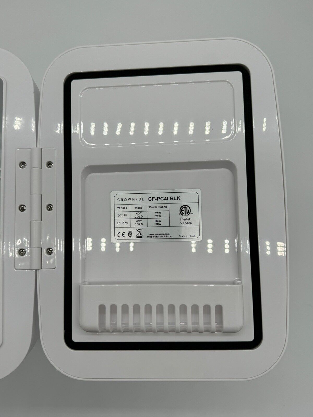 CROWNFUL Mini Fridge,4Liter/6 Can Portable Cooler and Warmer Personal Fridge