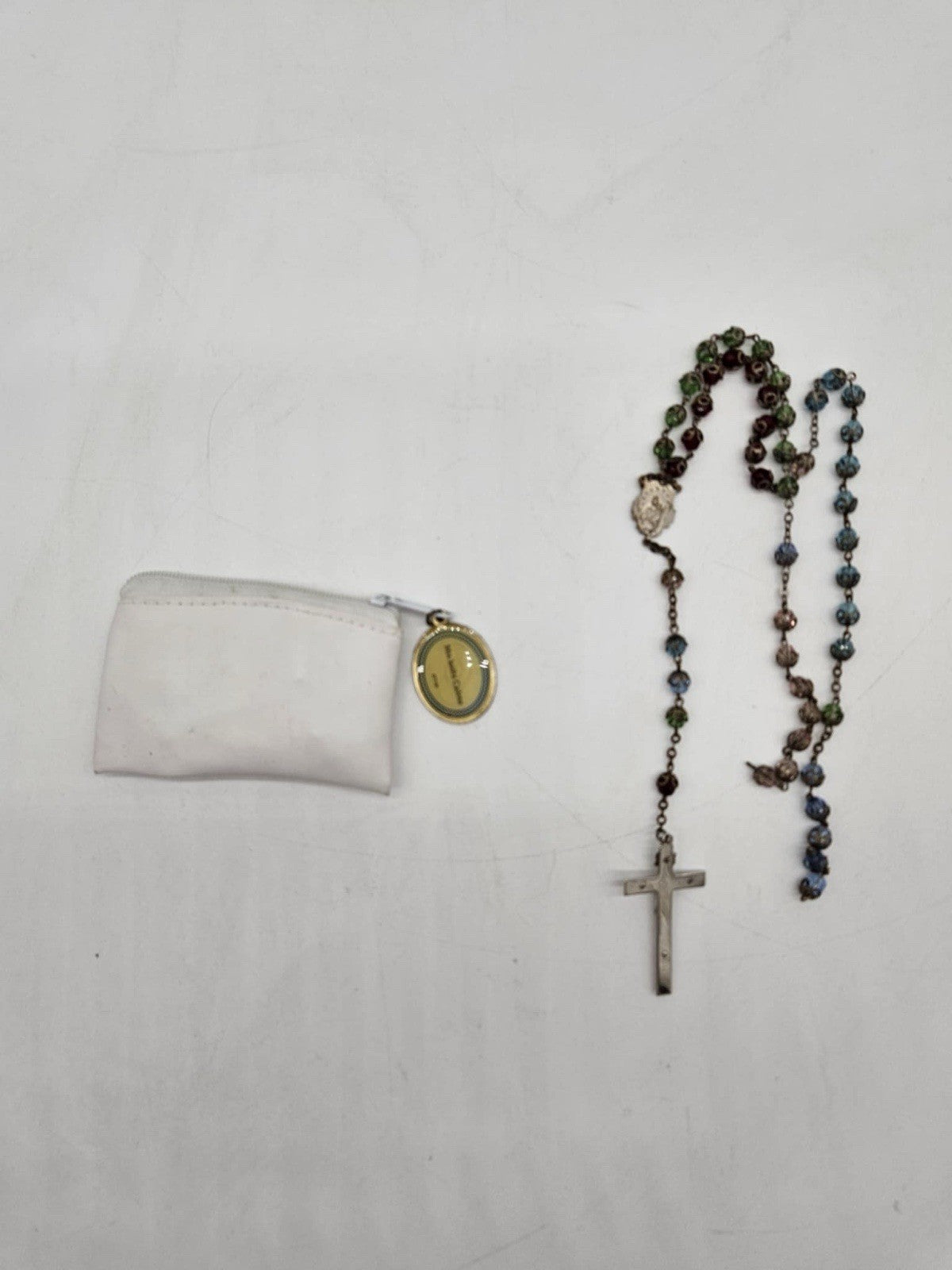 Gorgeous Vintage Rosary Beads With Pouch. Pre-owned.