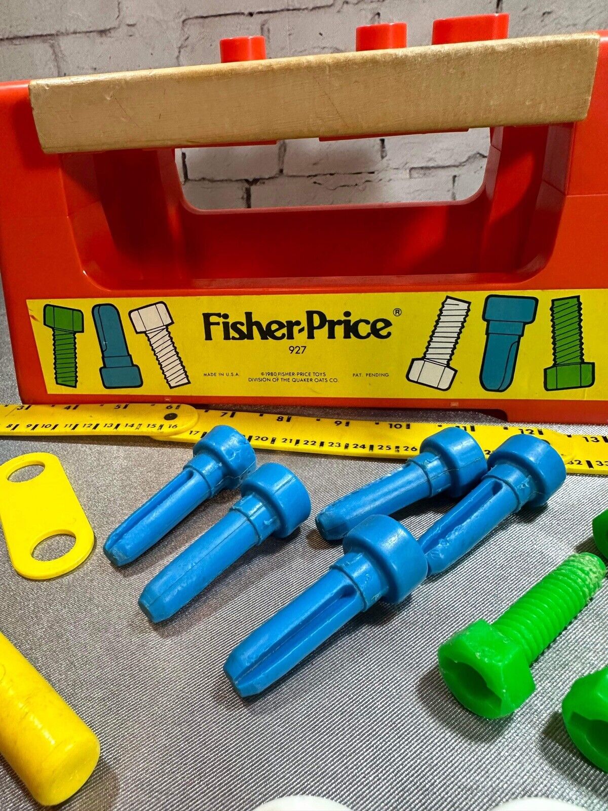 Fisher Price # 927 Wood Plastic Work Bench With Tools Ruler Hammer 1980 VTY FNF