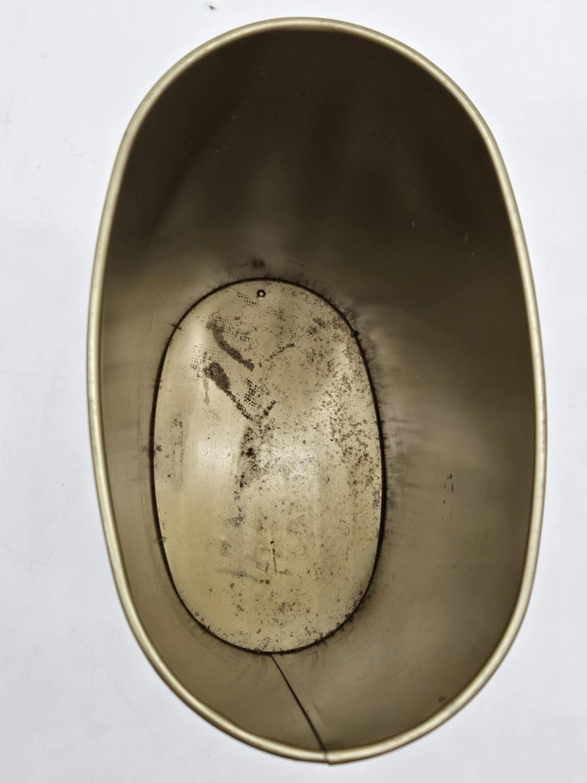 Vintage 1997Disney Metal Garbage Can Mickey's Good Deed Christmas Holiday Winter