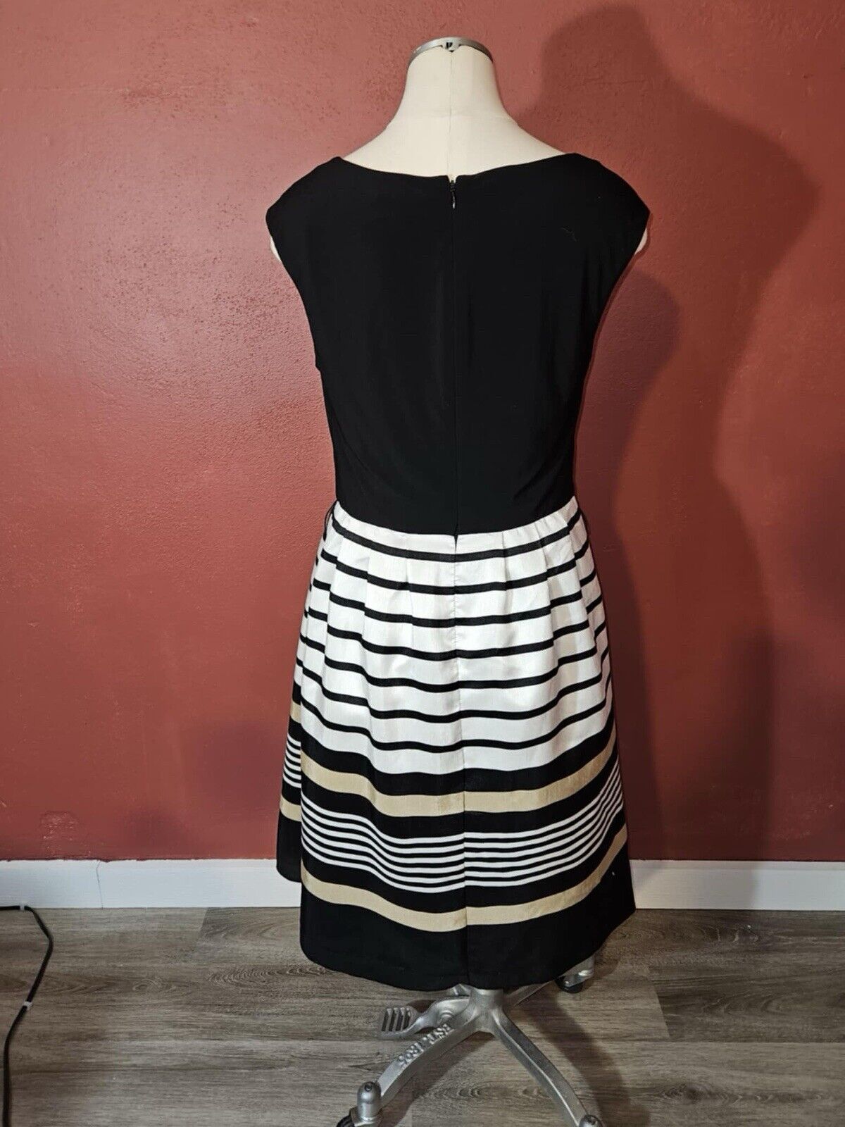 Collection Dressbarn Womens Black White Sleeveless Fit & Flare Dress Size 12
