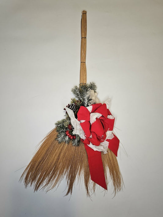 VTG Christmas Straw Broom Door Decoration Flocked Holiday Accents