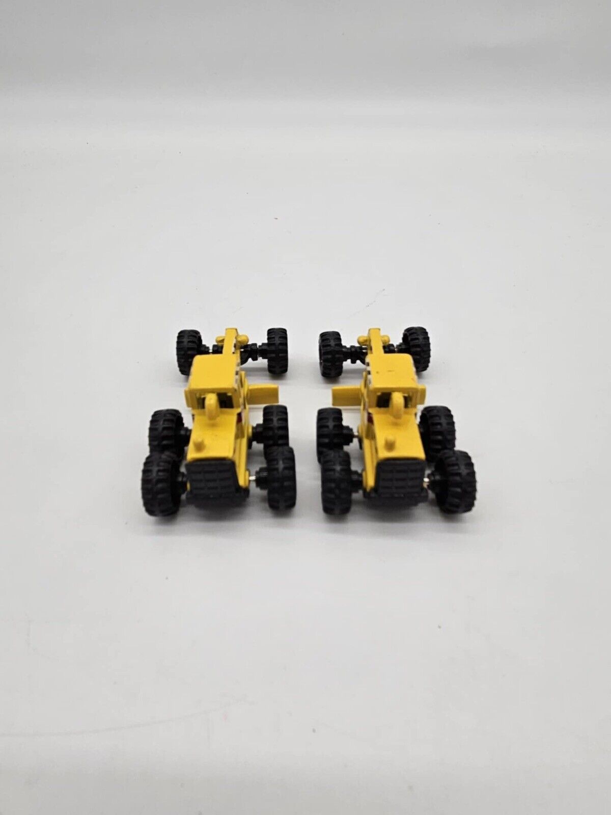 Set of 2 Vintage 1998 Maisto Tonka Yellow Motor Grader Die Cast Trucks