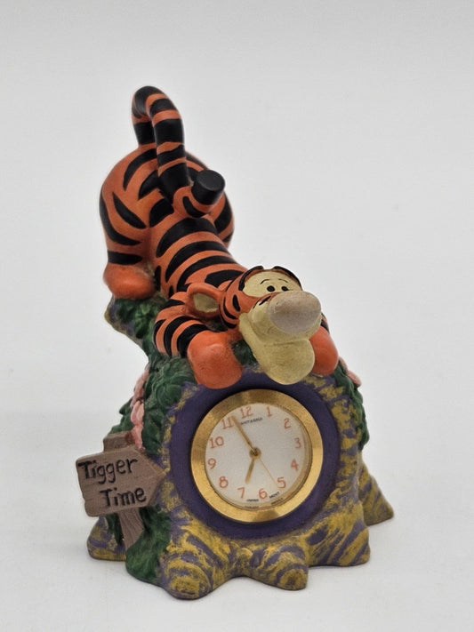 Fantasma Tigger Time Winnie-the-Pooh Miniature Clock Figurine Needs Battery