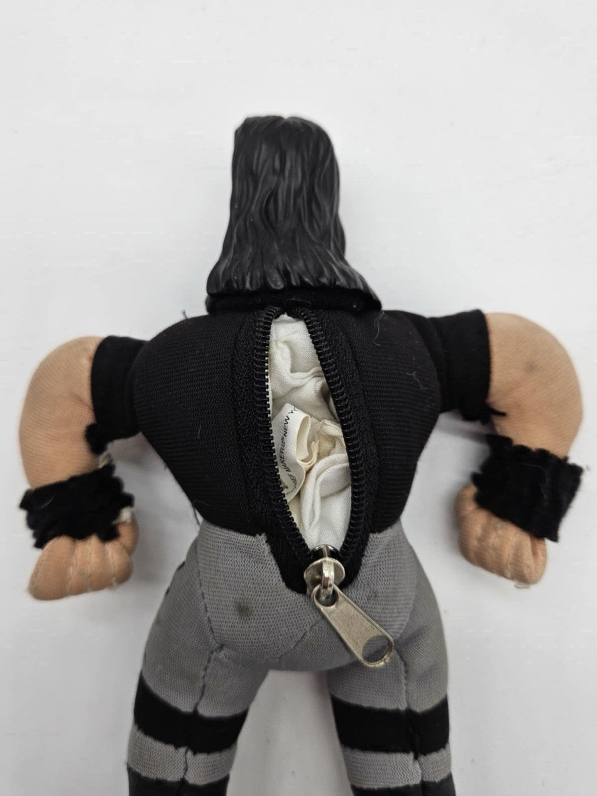 The Undertaker Vintage 1998 Jakks Pacific WWE Bone Crunchin Buddies Plush Figure