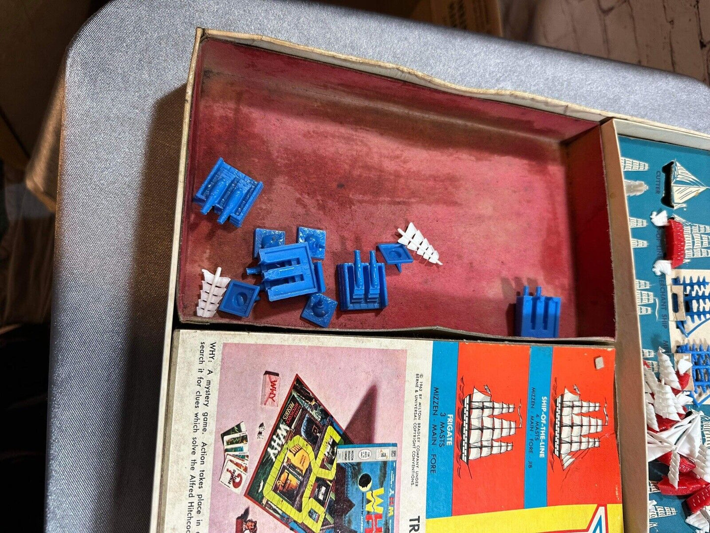 VTG American Heritage Broadside Board Game Milton Bradley COMPLETE VGM