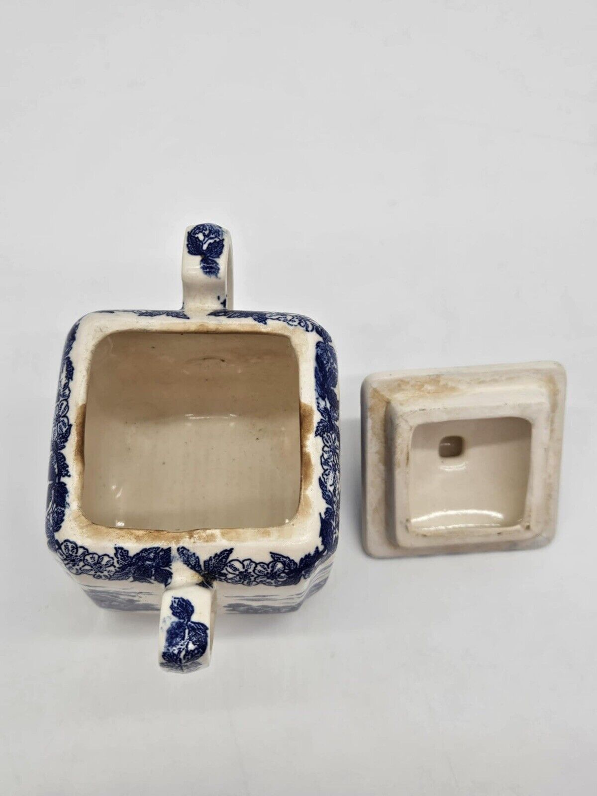 Churchill Blue Willow 5 Piece Dinnerware Set, Made in England