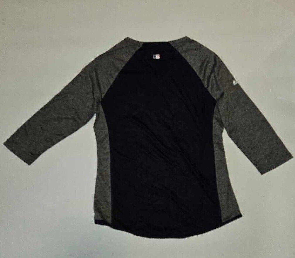 Minnesota Twins MLB Majestic Women's Therma Base Featherweight Tech Ladies Sz L