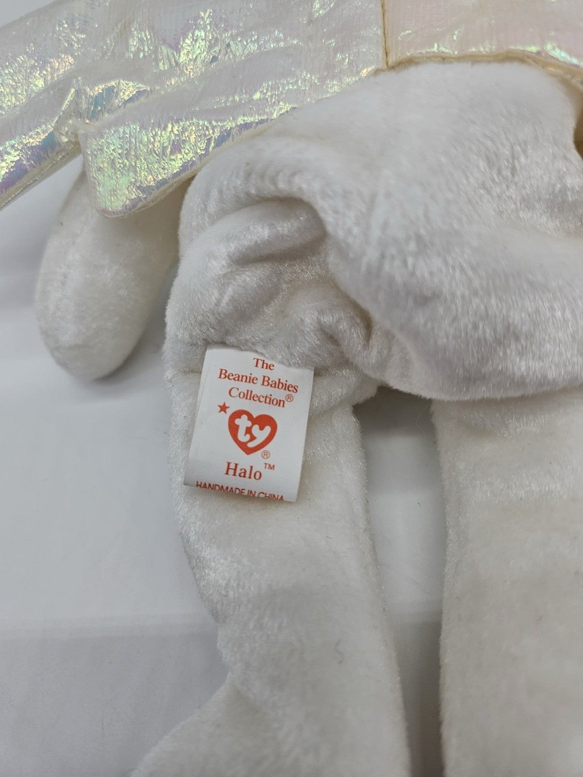 Ty Beanie Babies Halo the Angel Bear DOB Aug. 31, 1998, with Tag