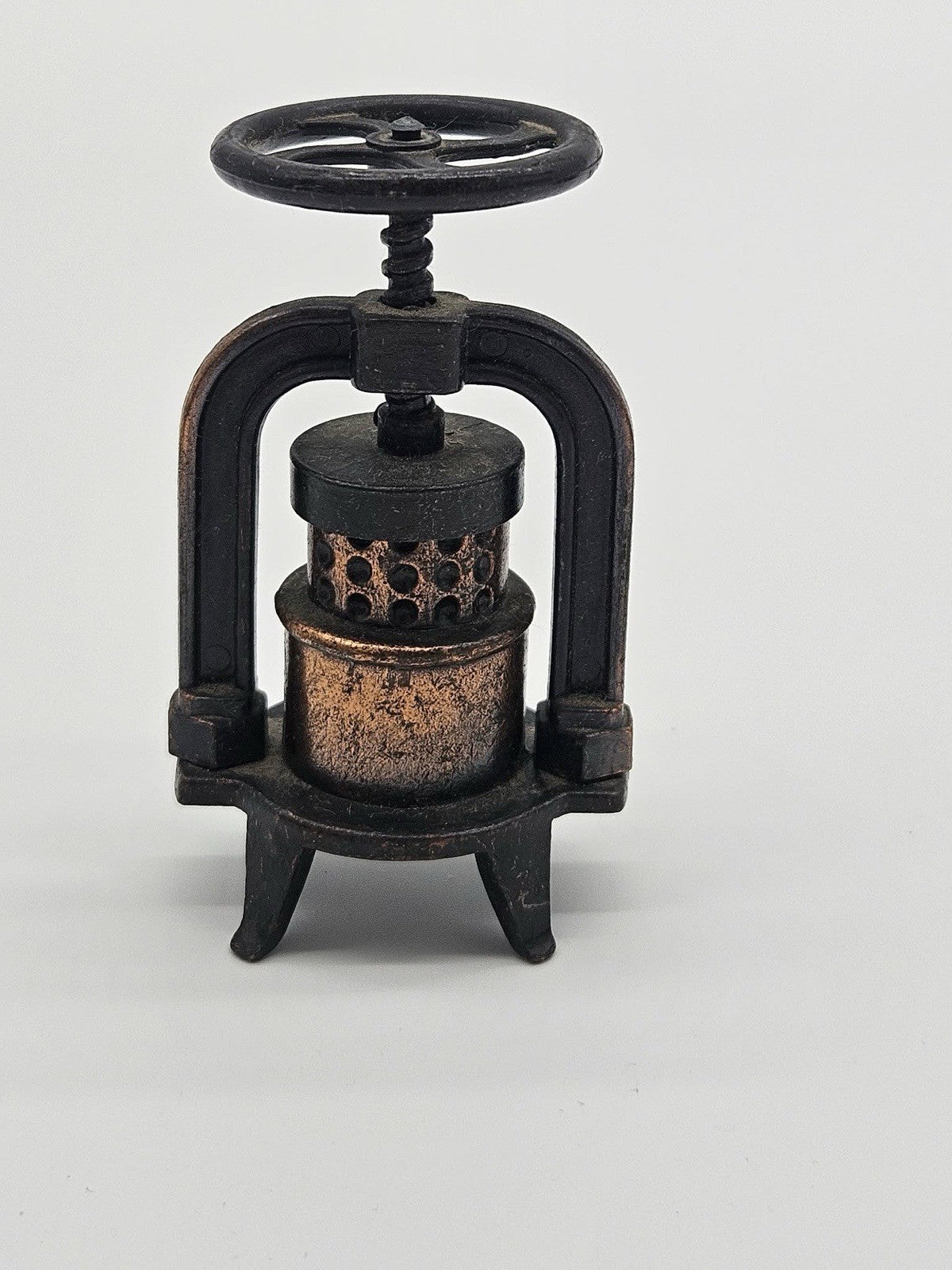 Vintage Die-Cast Metal Minature Replica Fruit Apple Cider Press Pencil Sharpener