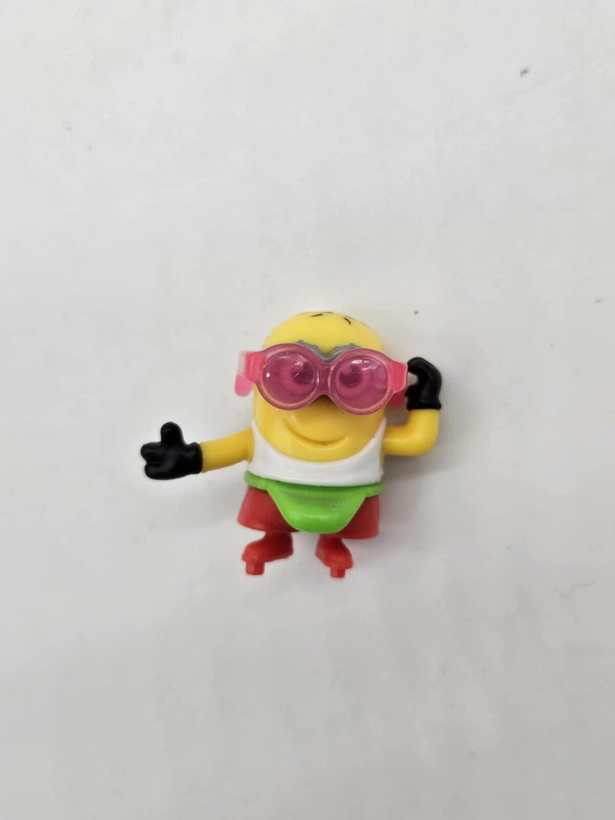 Minions Mini Despicable Me Figurine With Glasses