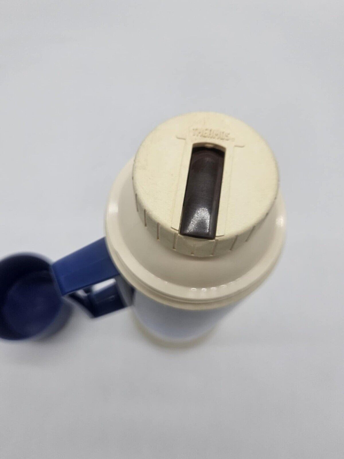 Vintage 1970's Ombre Blue Thermos Insulated Vacuum Bottle King Seely holds 14oz