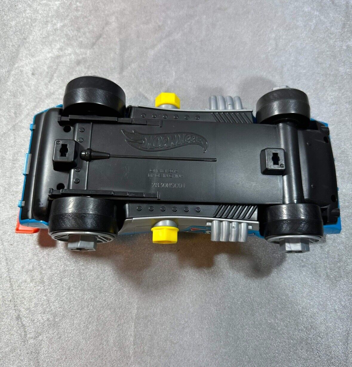 Hot Wheels Blue Roger Dodger Ready To Race Car Builder - No Tools