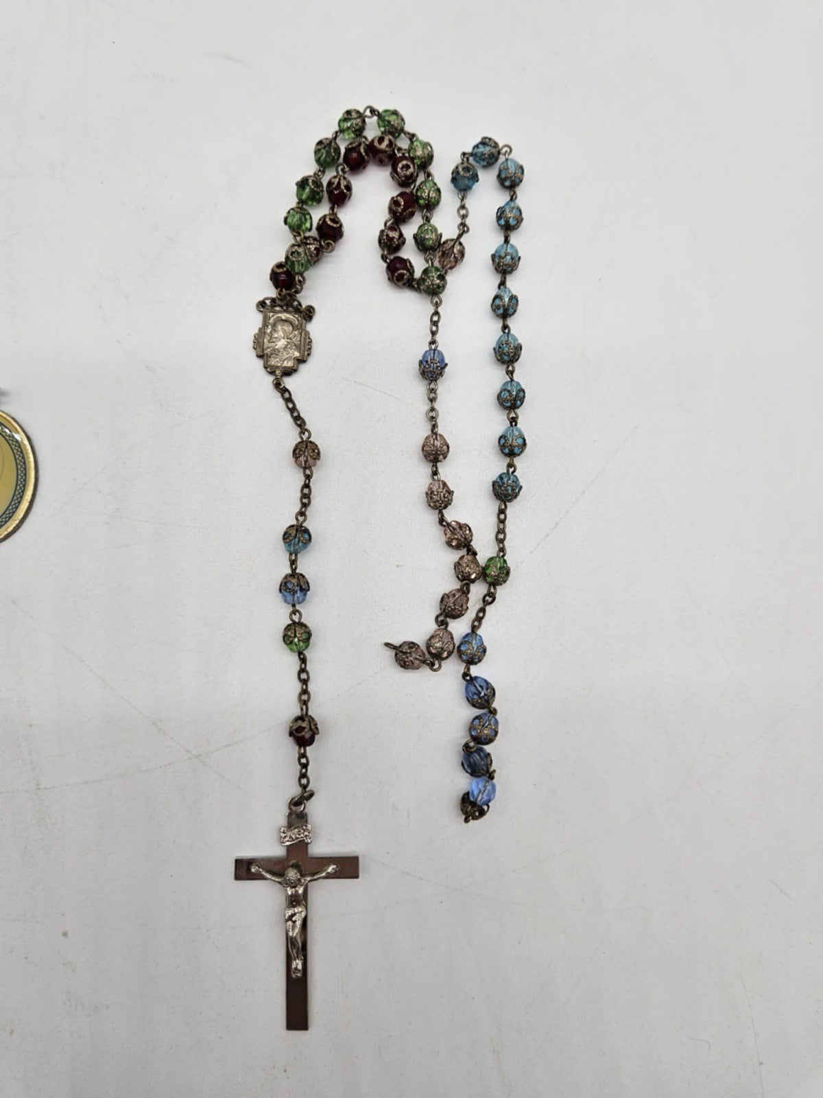 Gorgeous Vintage Rosary Beads With Pouch. Pre-owned.