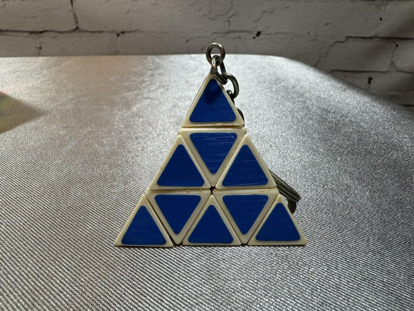 Lot OF 3 VINTAGE PYRAMIX PYRAMID TRIANGLE PUZZLE TOY RUBIK'S CUBES 005