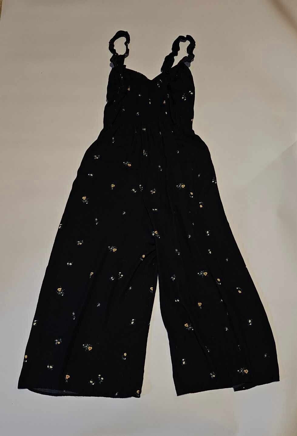 WOMENS FLORAL SLEEVELESS CROPPED PANT SIDE ZIPPER MOLDED CUP JUMPSUIT, BLACK