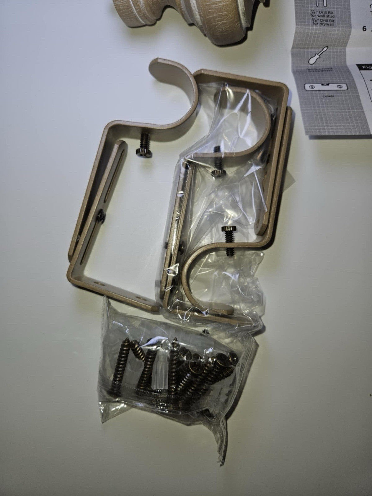 New Adjustable Curtain Rod Set – Wood Finish