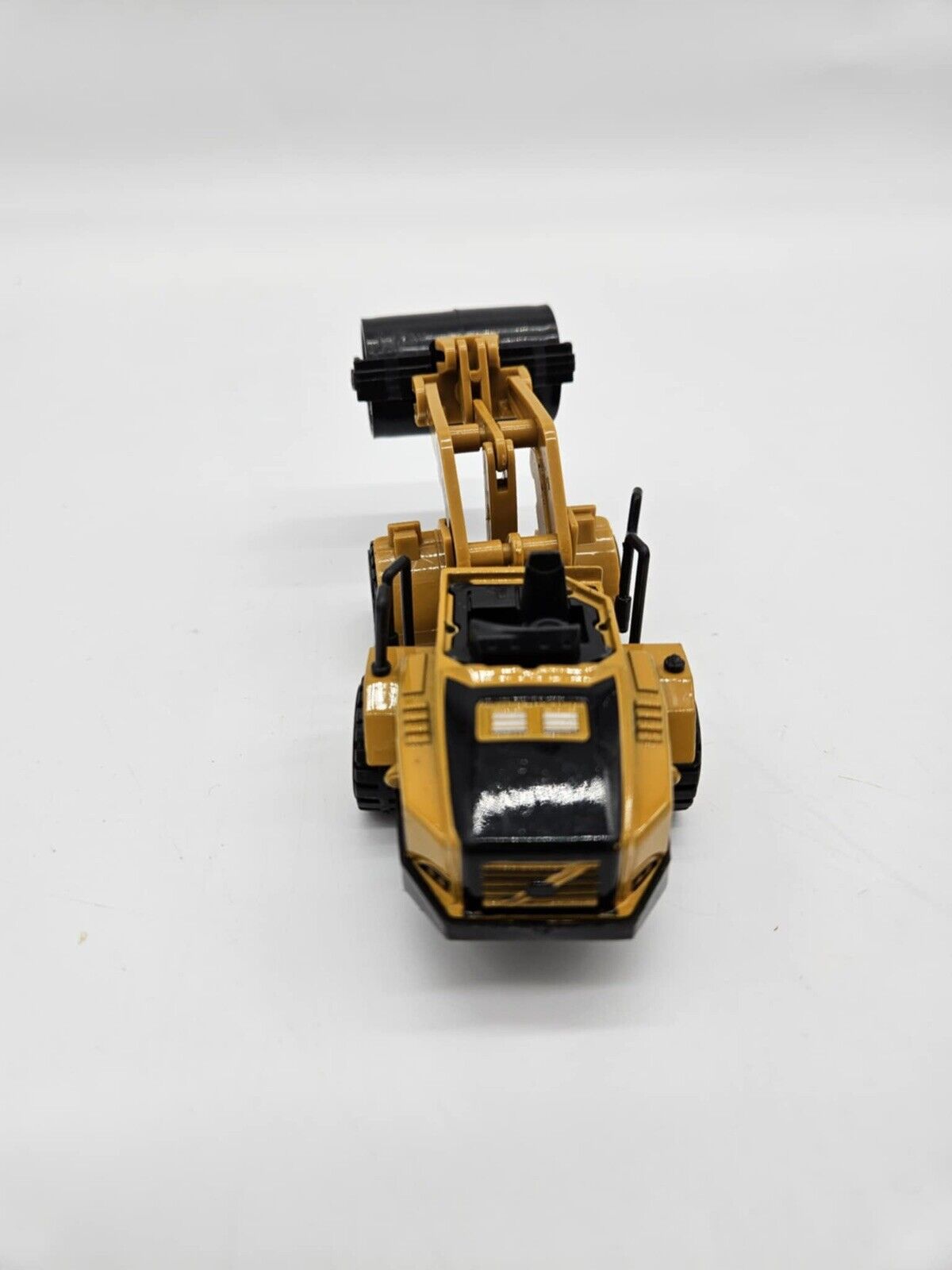 TEDI Die Cast Railroad  Front End Loader  USED 6 X 1.5" ~ RARE