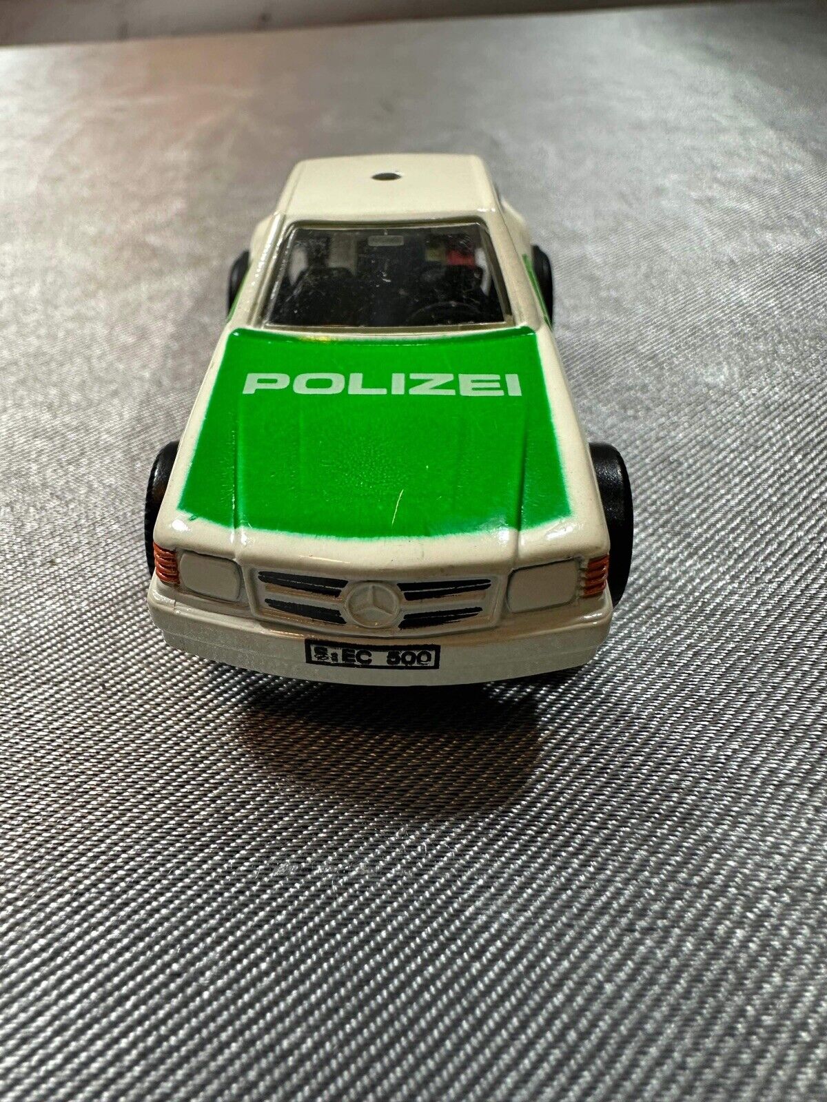 Darda Motor Polizei Police  Car White Green