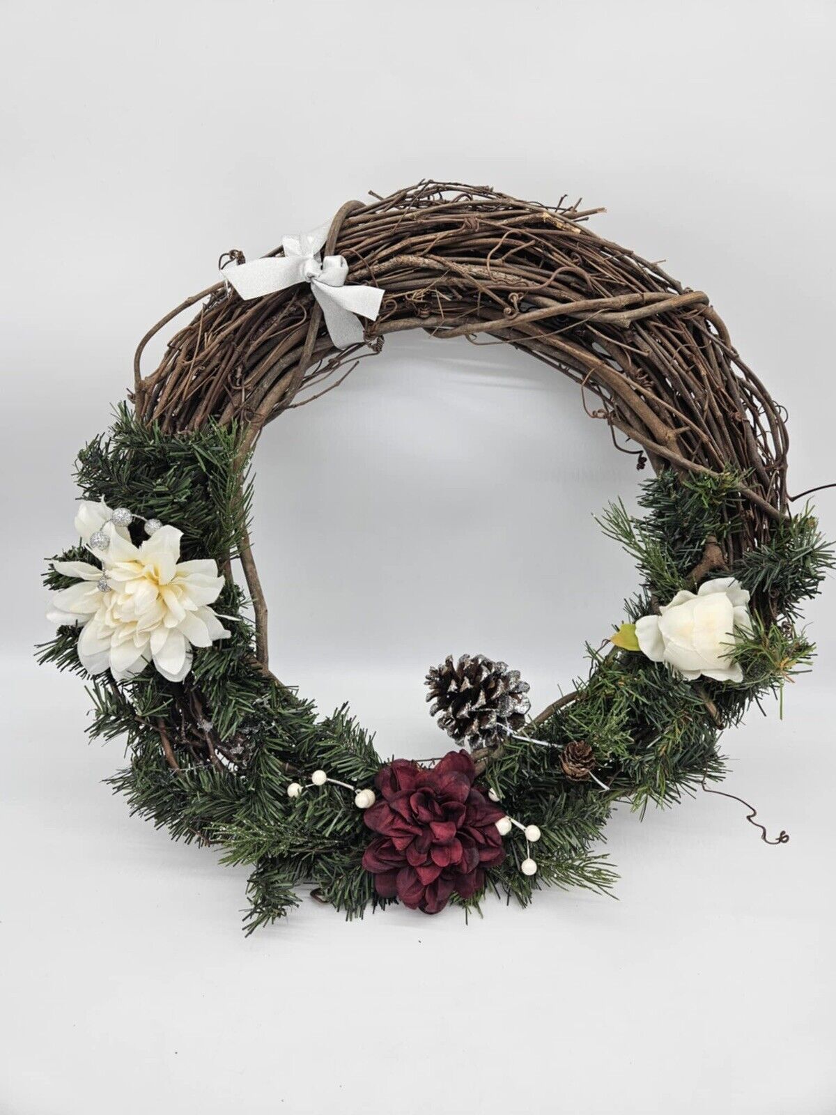 Beautifully Hand Crafted & Woven Holiday Winter Wreath