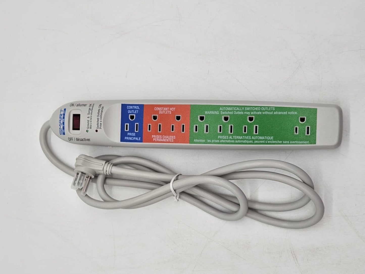 Smart Strip SCG3 7 Outlet Energy Saving Surge Protector   12 In The Case