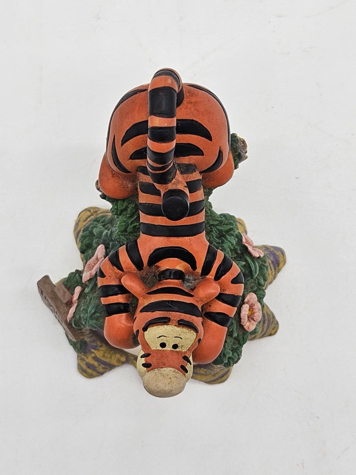 Fantasma Tigger Time Winnie-the-Pooh Miniature Clock Figurine Needs Battery