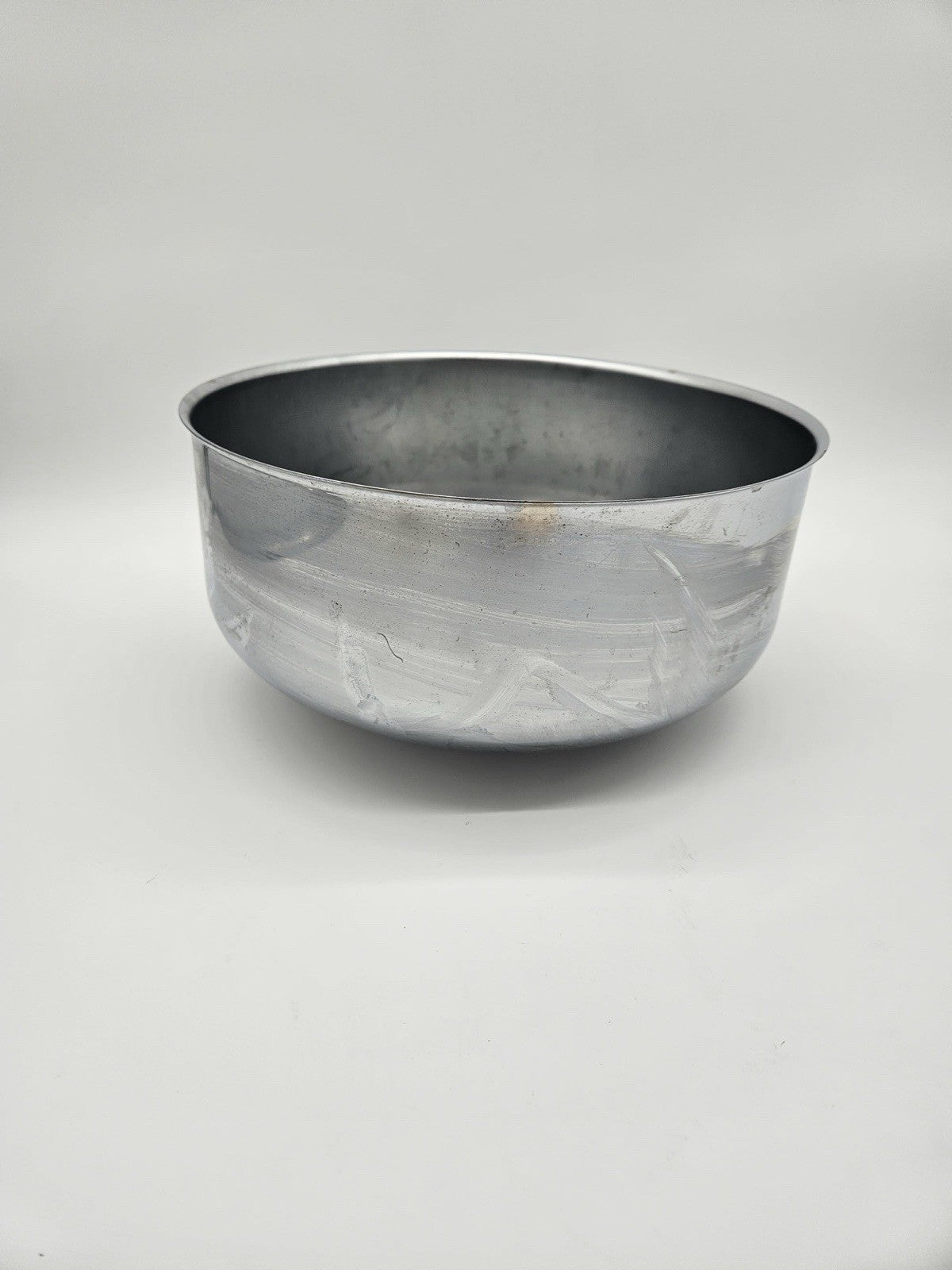 Vintage SUNBEAM Stainless Steel Mixing Bowl 9 Inch 4 Qt Preowned