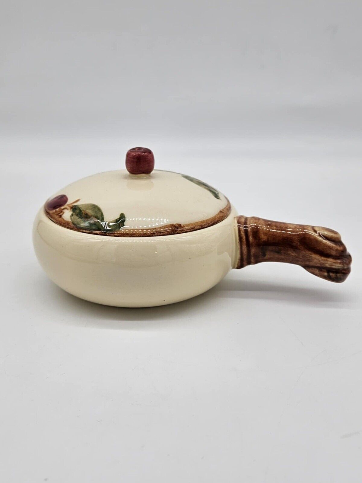 FRANCISCAN APPLEWARE Lidded French Onion SOUP BOWL w/Handle- 1940s Vtg Stoneware