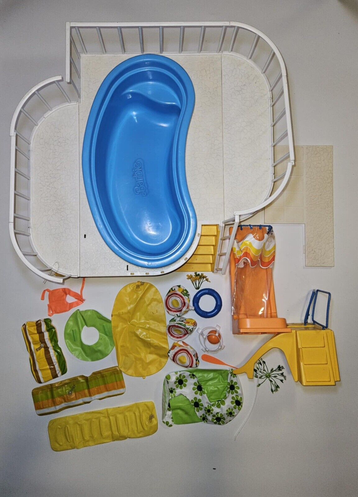 Vintage 1980s Barbie Dream Pool with Accessories