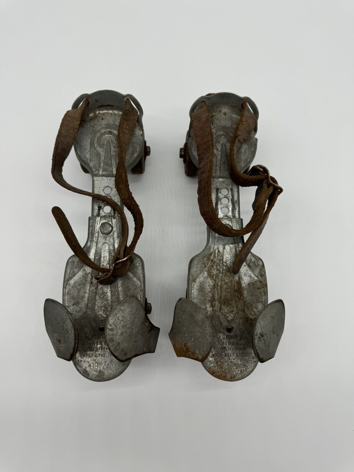 Globe JET SET ball bearing ROLLER SKATES No. 60 Youth ~ Vintage ~ Made In USA