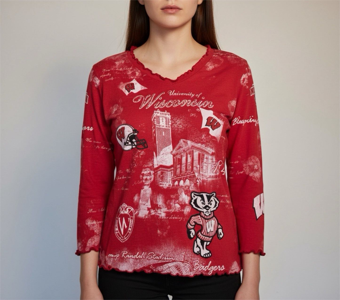 University of Wisconsin Badgers Red Mesh Graphic Top 3/4 Sleeve