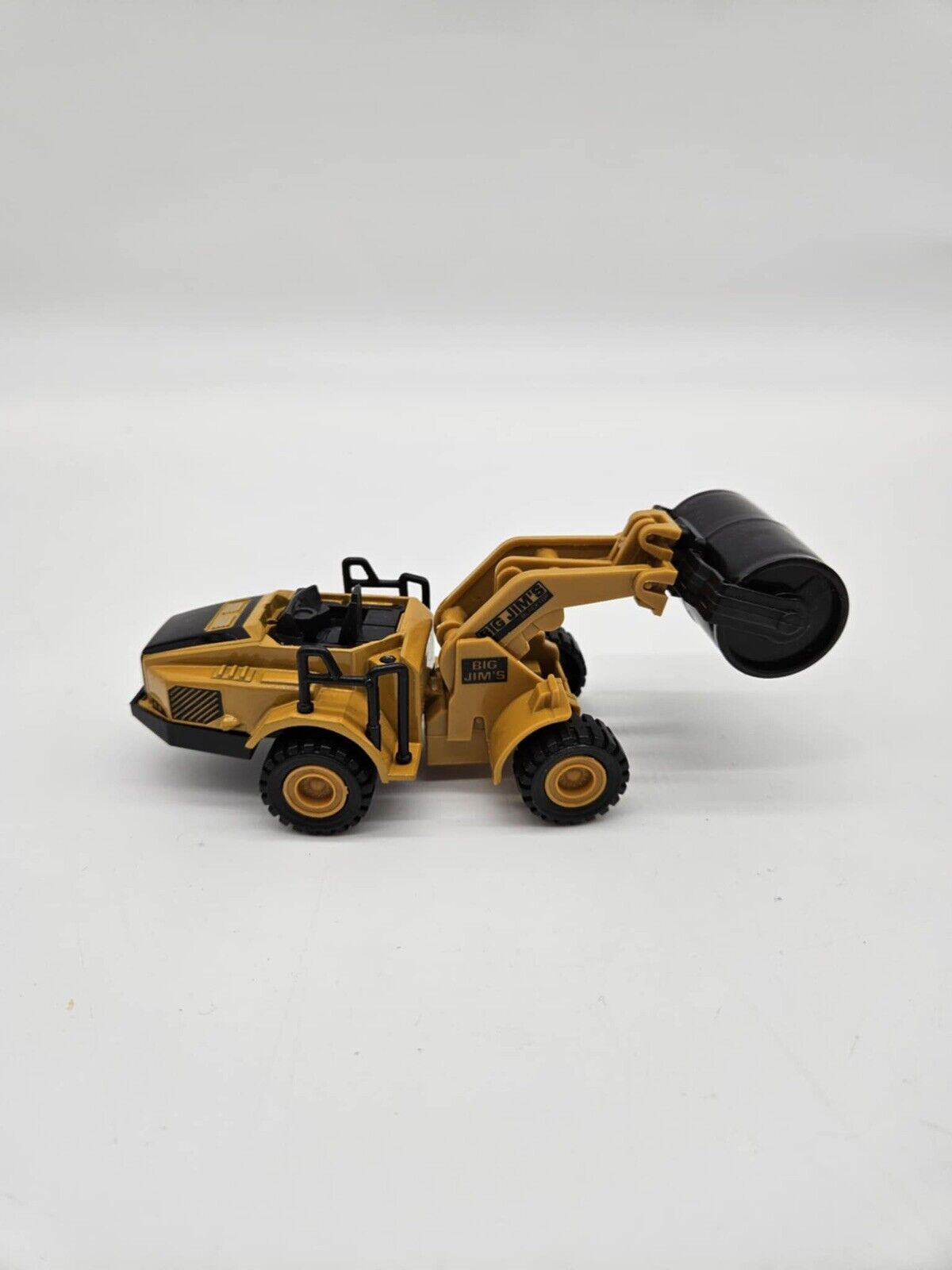 TEDI Die Cast Railroad  Front End Loader  USED 6 X 1.5" ~ RARE