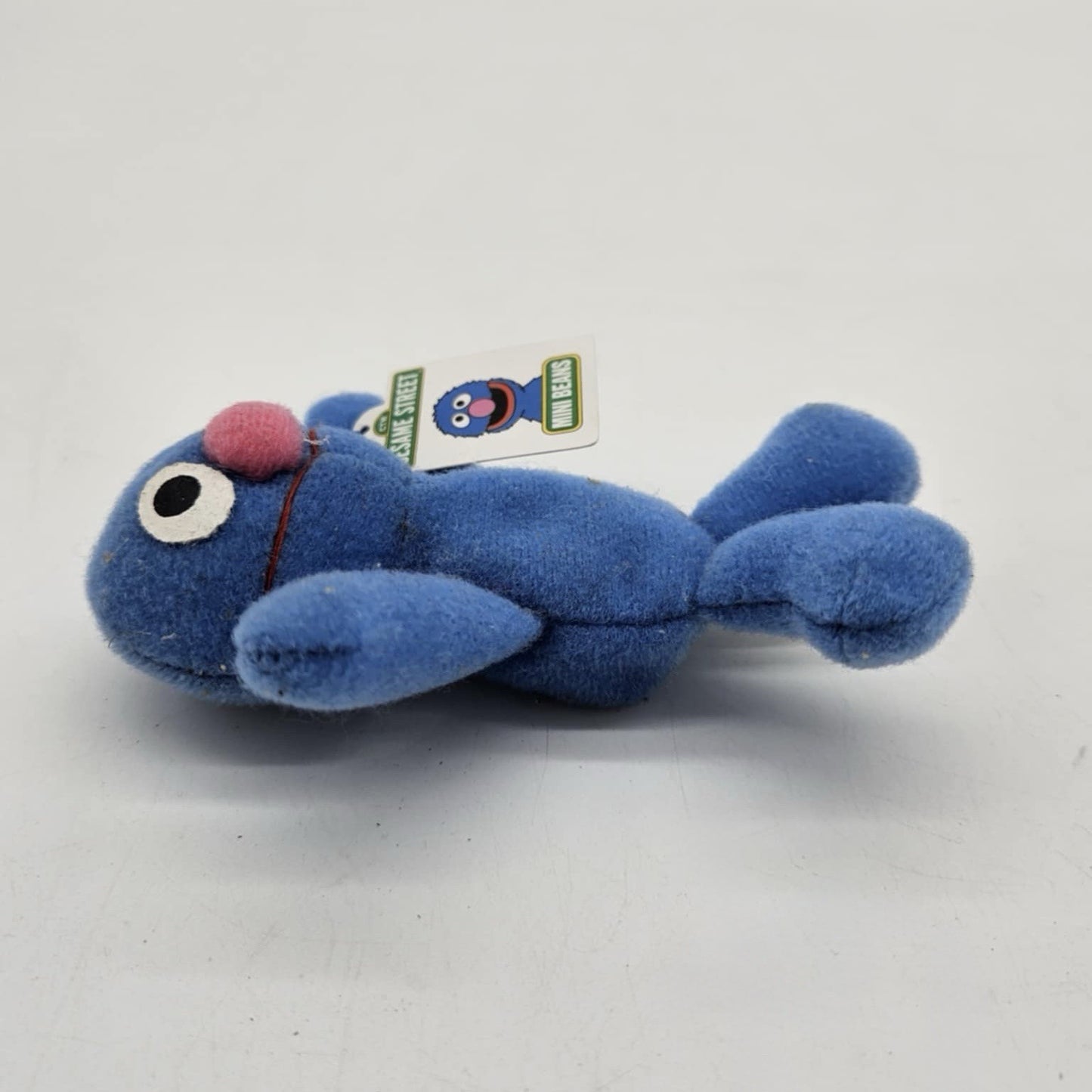 VTG 1999 Sesame Street Kelloggs Mini Beans 4" Plush Toy w/Tags Grover