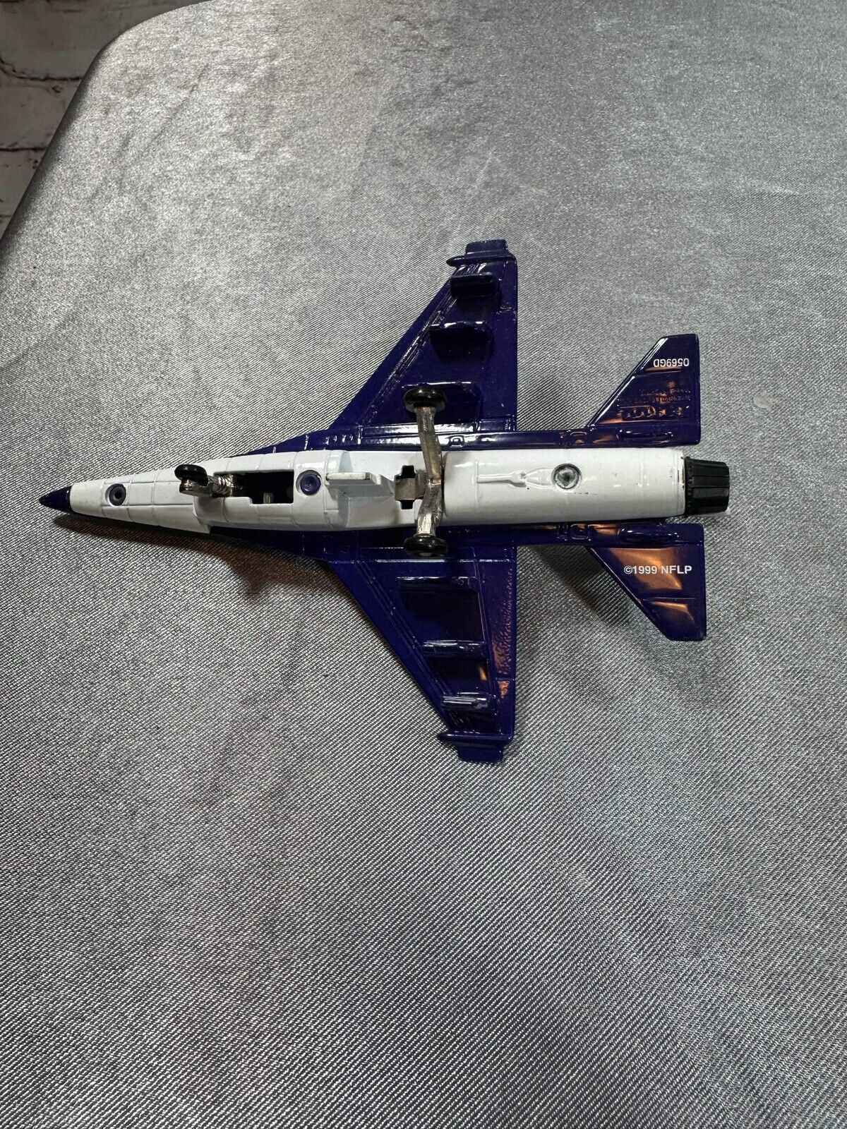 NFL Minnesota Vikings Diecast Goal Line Classics FIGHTING JET  (1999 Issue)