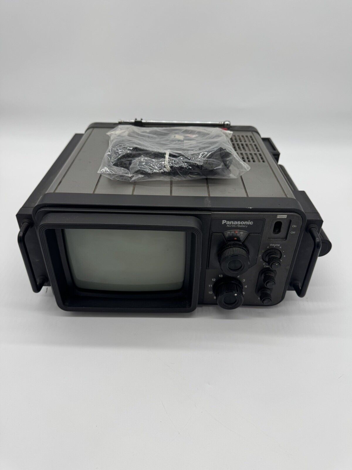 Vintage Panasonic TR-707A Black AC/DC Wireless Solid State Portable TV