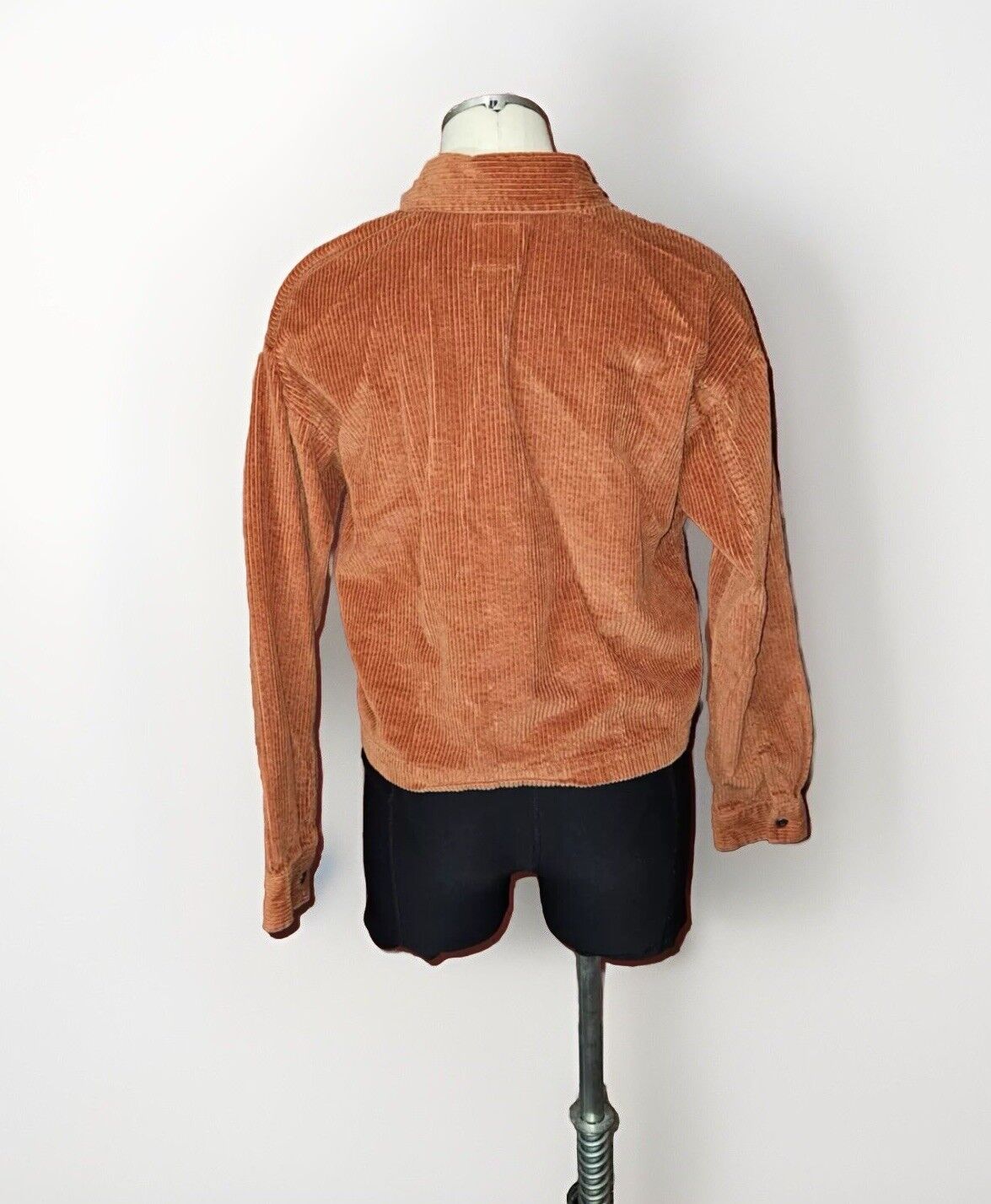 Vans Corduroy Crop Shirt SZ M Jacket Boxy Ribbed Button Front Top