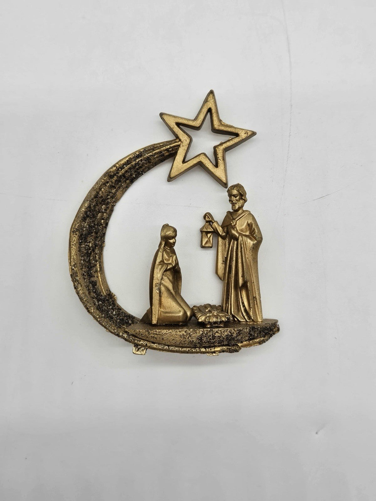 Plastic Nativity Ornament 3 1/4"
