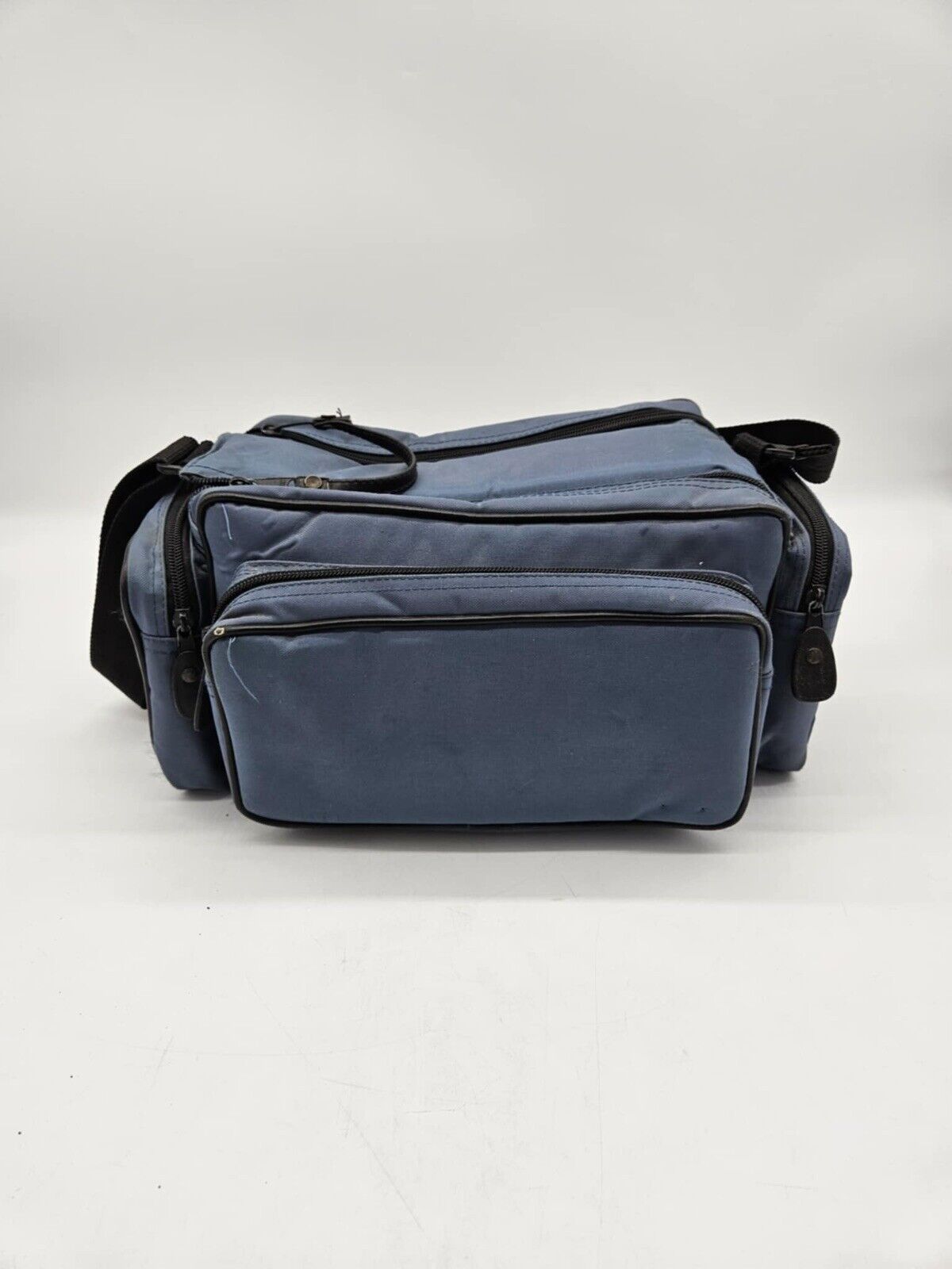 Sony Handycam Vision CCD-TRV615 Video Hi8 XR Nightvision Camcorder (JB01)