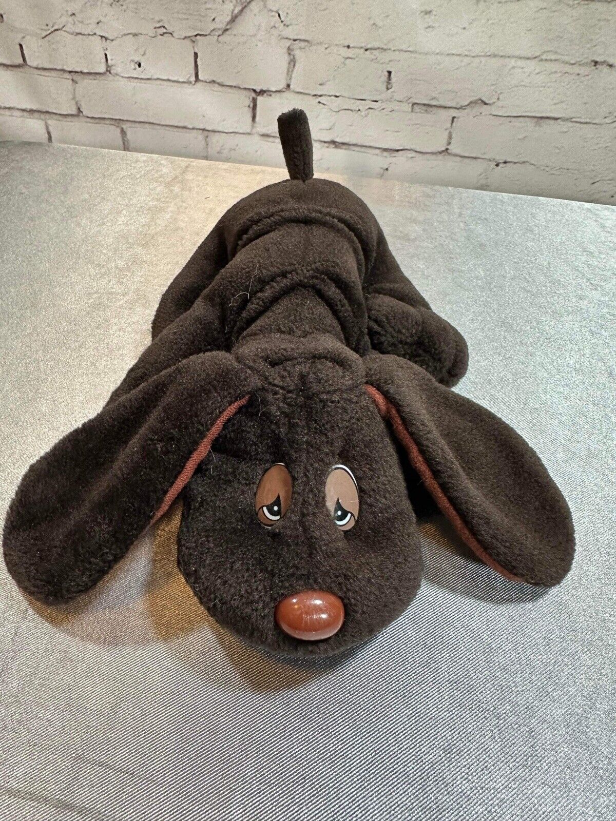 Vintage LOT 1980s Pound Puppies Dog House, 2 Lg Dogs, 3 Sm Dogs + Pond Kitty