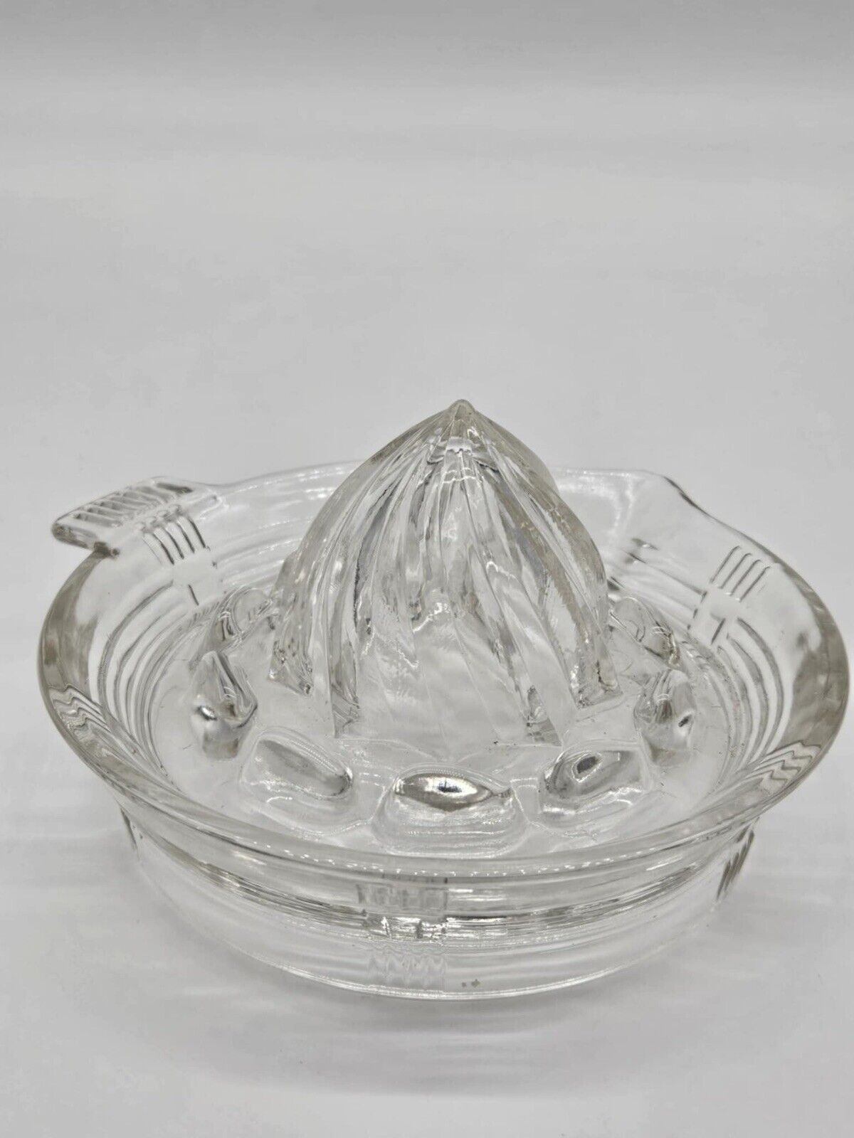 Vintage Clear Ribbed GLASS CITRUS JUICER Orange Lemon Juice Reamer Squeezer