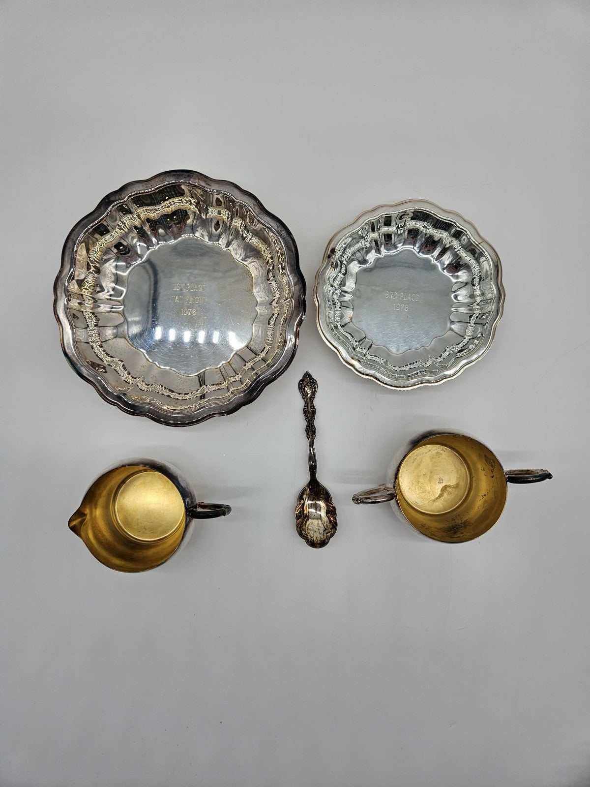 Vintage Oneida Silverplate Award Lot Bowls Creamers Spoon 1976
