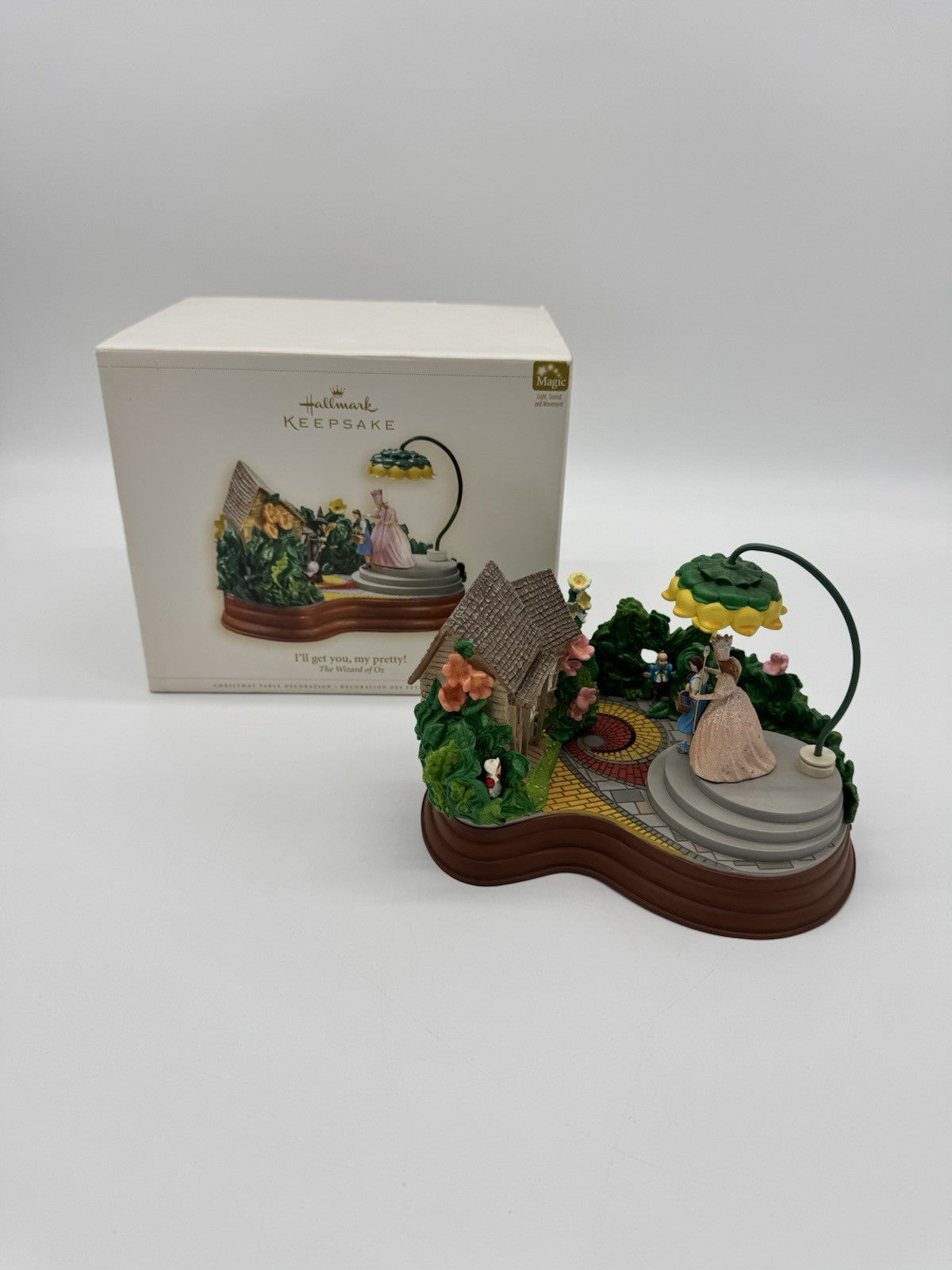 Hallmark Keepsake Ornament Wizard Of Oz I'll Get You My Pretty Christmas 2006