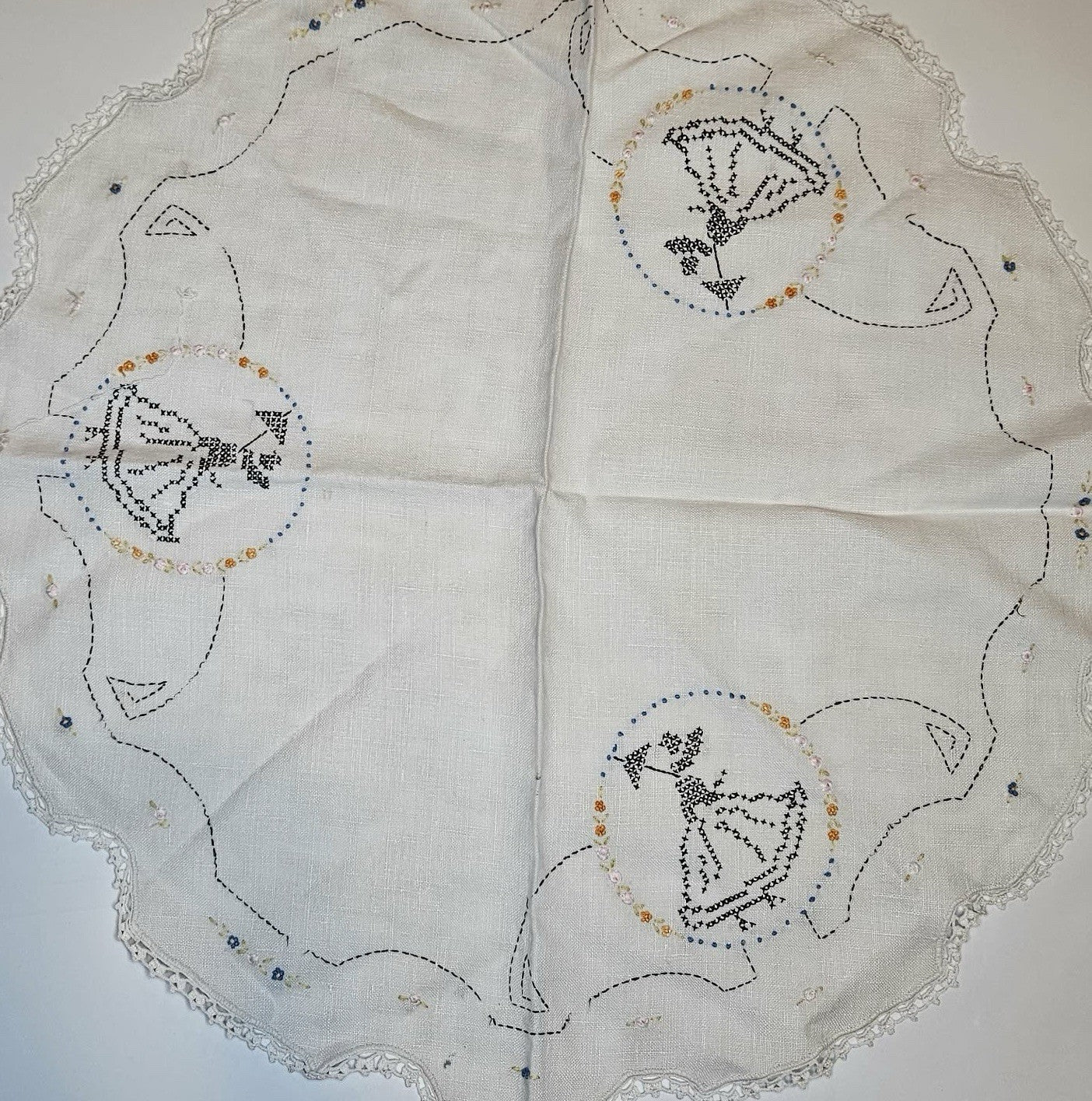 Vintage Hand Embroidered Linen Doily Round Table Scarf Lace Edge Crinoline Lady