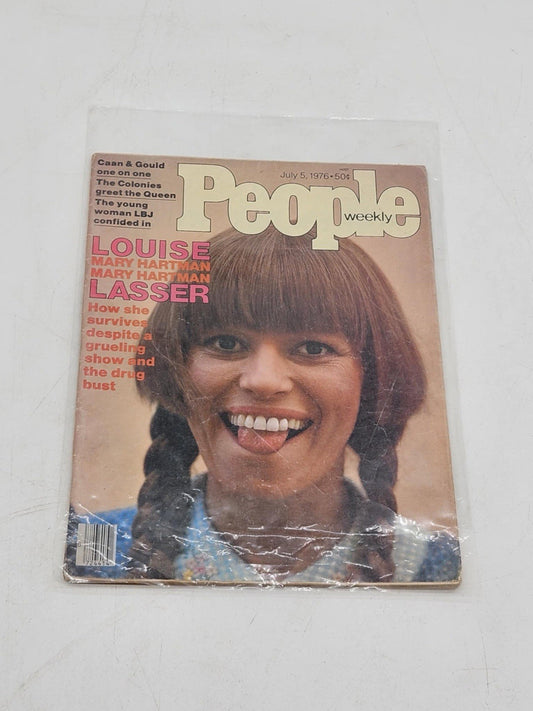 1976 JULY 5 PEOPLE MAGAZINE - LOUISE LASSER - MARY HARTMAN - B 4818