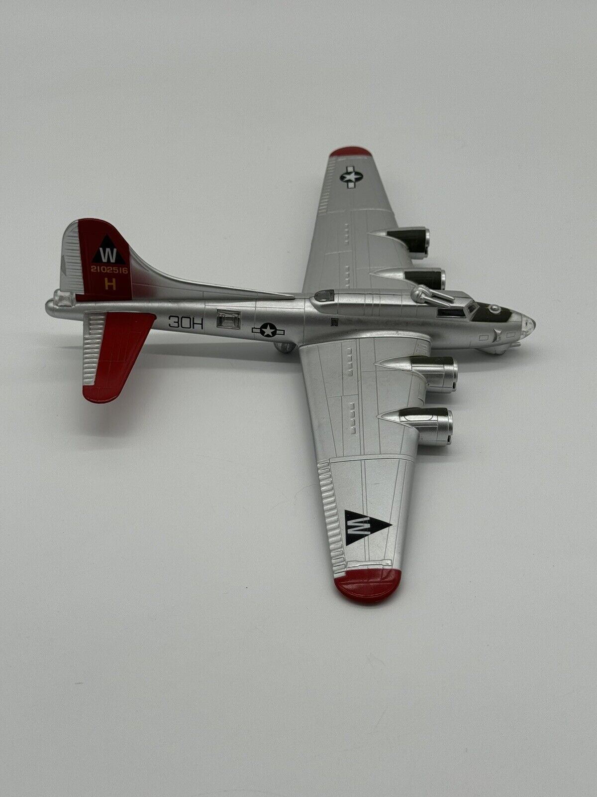 HERPA # 5972 1/200th SCALE  BOEING B-17G USAAF  OVERCAST DIE CAST MODEL