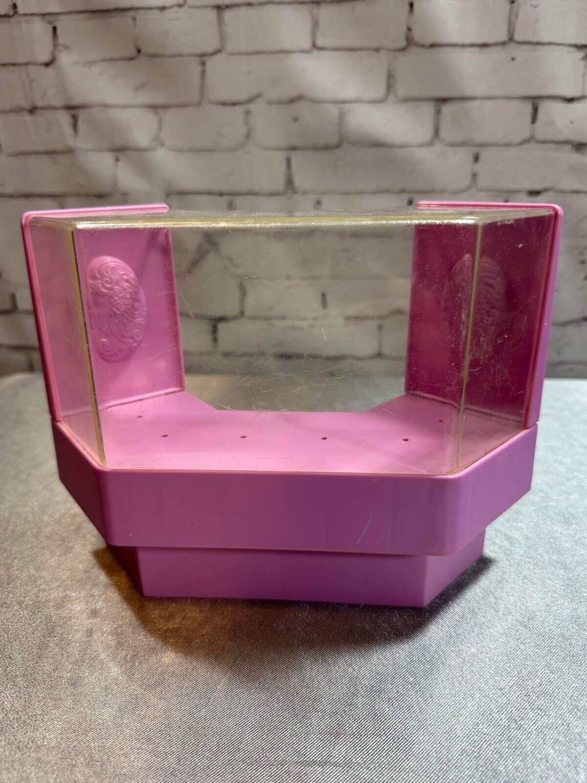 Vintage Huge Lot Barbie 1970s Kitchen, Bedroom, Living room, Salon, & Extras