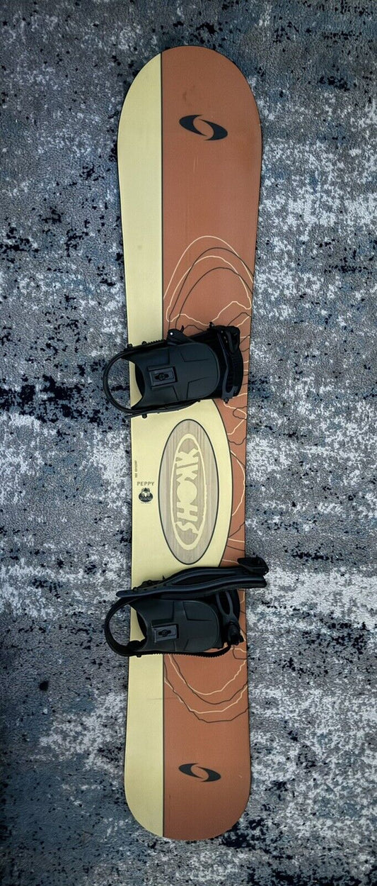 SPORTSDRP PEPPY SNOWBOARD SIZE 151 CM WITH LARGE BINDINGS