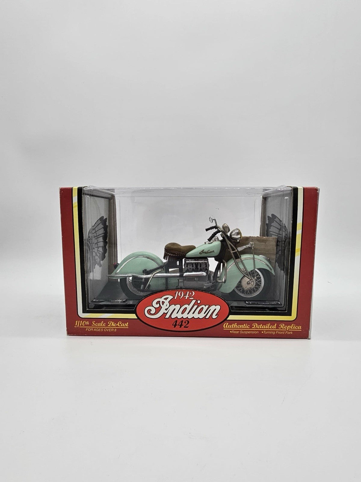 NEW TOOTSIE 1942 INDIAN 442 MOTOR CYCLE 1/10 SCALE
