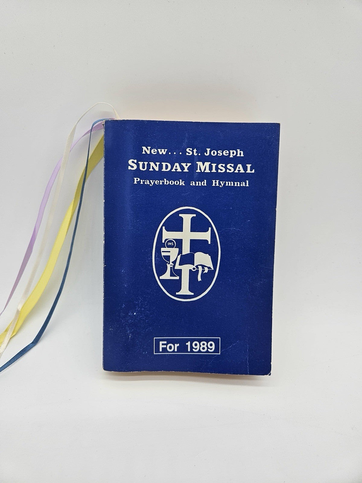 St Joseph's Sunday Missal Prayerbook & Hymnal for 1992 Catholic
