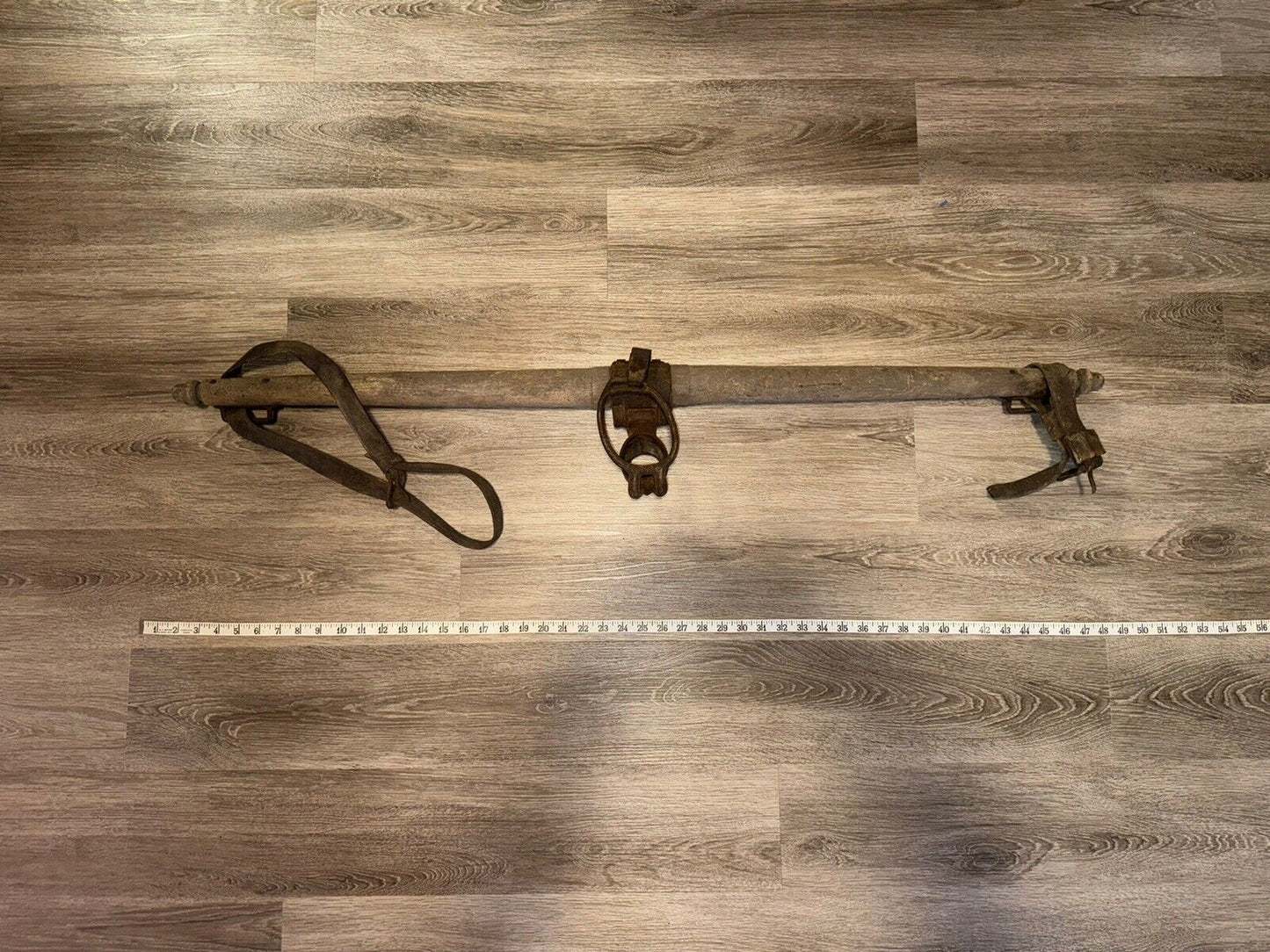 VINTAGE ANTIQUE PRIMITIVE HORSE OX HARNESS HITCH SINGLE TREE YOKE WOOD IRON 48"